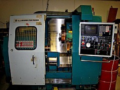 Máy tiện CNC NAKAMURA Fanuc 11T