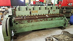 Máy cắt tôn 4,5x2600mm AAA