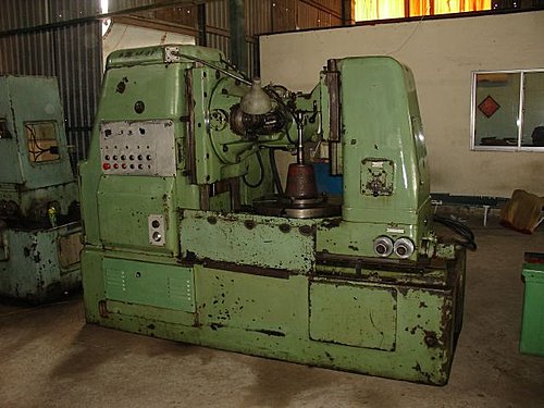 Máy Phay Lăn Răng